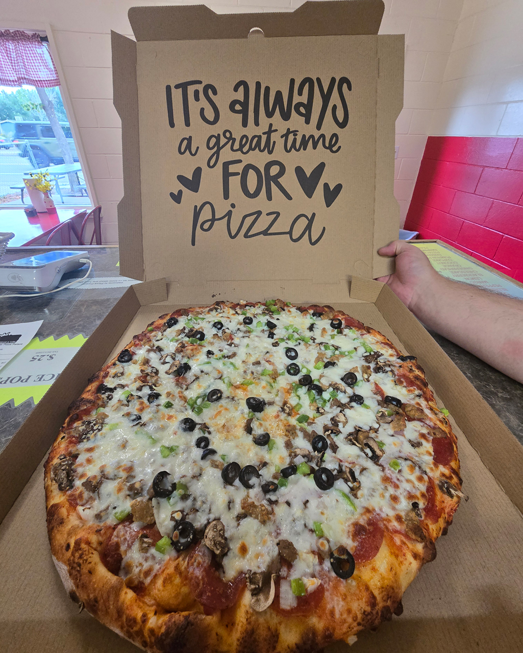 Pizza box - It's always a great time for pizza - Pizza Palace Wellington